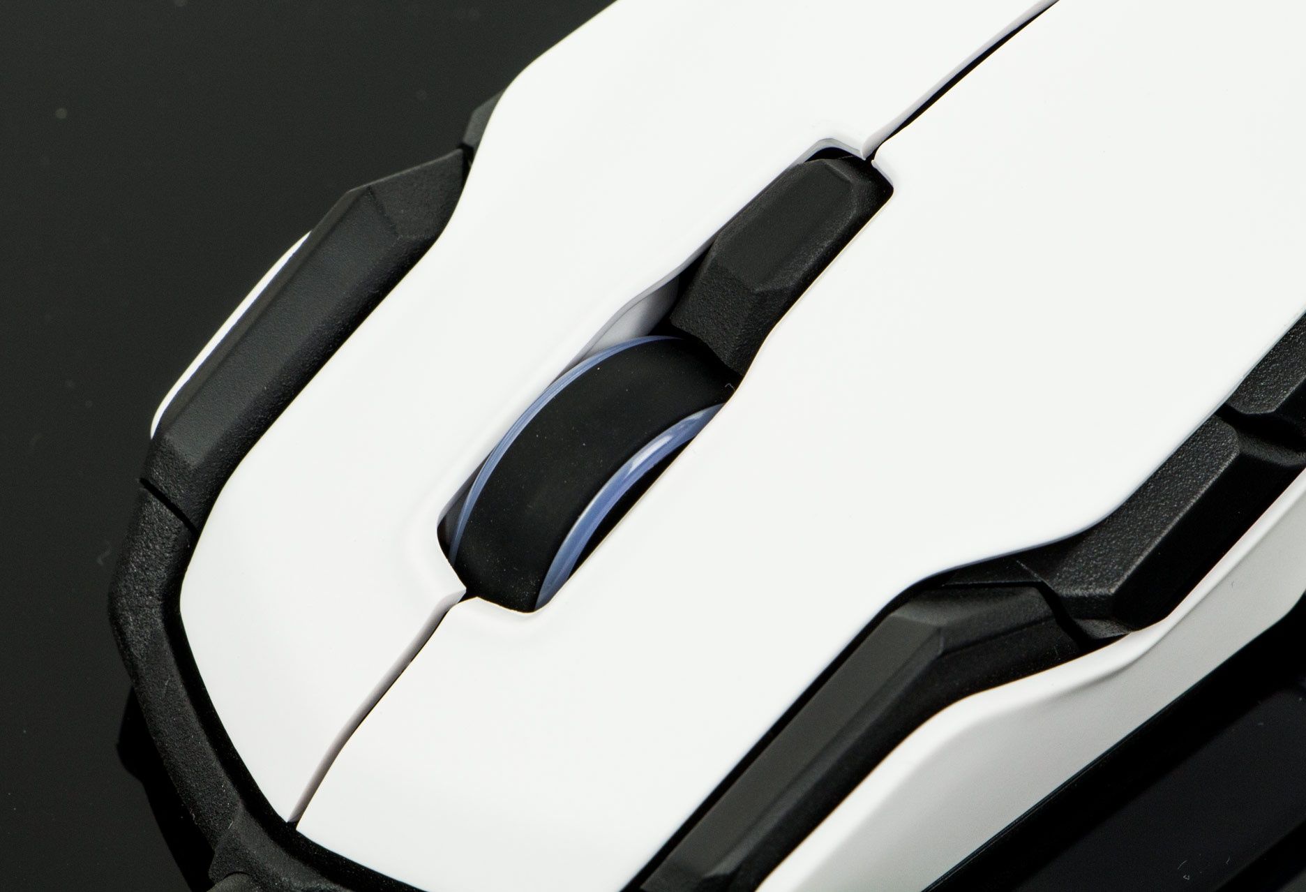 Roccat Kova - widok z góry