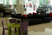 Meble w salonach Fiata