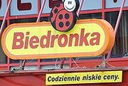 Biedronka przejmuje sklepy znanej polskiej sieci!