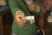 Przekaz szybszy niż przelew