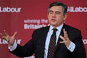 Premier Gordon Brown zamroził płace