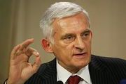 Buzek: innowacyjność metodą na problemy świata