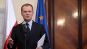 Premier Donald Tusk podczas konferencji prasowej.