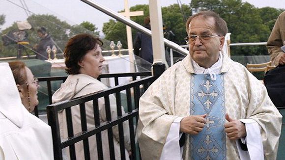 O. Tadeusz Rydzyk - założyciel Fundacji Lux Veritatis, która jest właścicielem TV Trwam