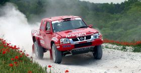 Dakar z Hołowczycem w Nissanie