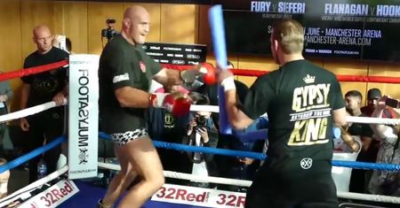 #dziejesiewsporcie: zrzucił 50 kg i znów jest szybki. Zobacz Fury'ego w akcji