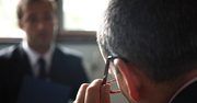 Armia urzędników wciąż rośnie, premier bezradny