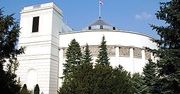 Sejm za 10-proc. zmniejszeniem zatrudnienia w administracji