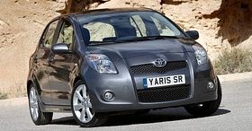 Drapieżny mikrus – Toyota Yaris SR