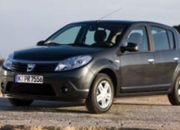 Dacia Sandero. Rocznik 2008 cena od 26,5 tys. zł, z 2009 r. kosztuje 28,5 tys. zł