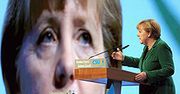 Merkel grozi Cameronowi odwołaniem szczytu UE
