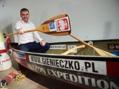 Polak ustanowił rekord Guinnessa w najdłuższej podróży canoe