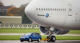 Volkswagen Touareg jako ciągnik!