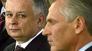 Prezydent Lech Kaczyński i jego poprzednik Aleksander Kwaśniewski