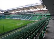 Legia tonie w długach