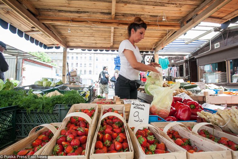 Rząd idzie na wojnę z nieuczciwymi dostawcami żywności. Rolnicy mają nową broń