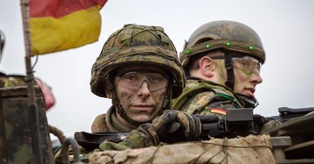 Niemcy wyślą żołnierzy na Morze Śródziemne. Nowa misja NATO