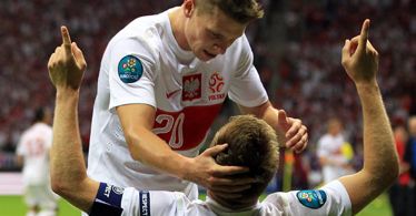 Polska-Czechy - bukmacherzy stawiają na biało-czerwonych