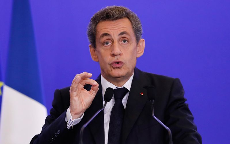Nicolas Sarkozy domaga się nowego traktatu europejskiego