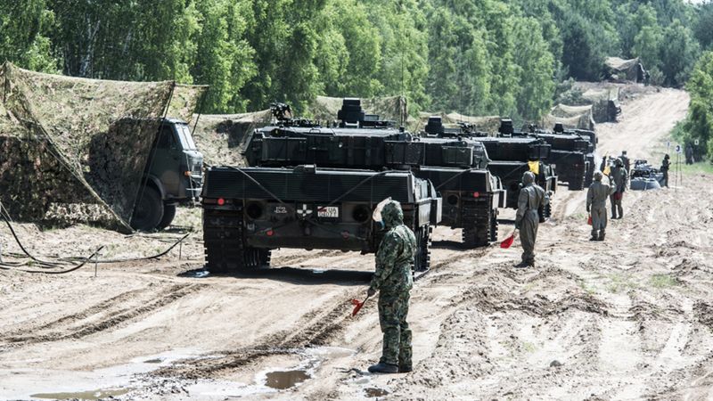Ćwiczenia Anakonda-16 na poligonie w Wędrzynie.