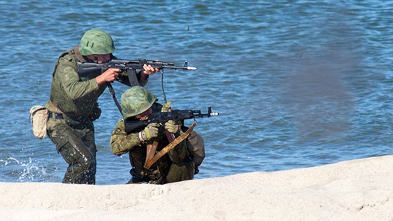 Żołnierze piechoty morskiej Floty Bałtyckiej