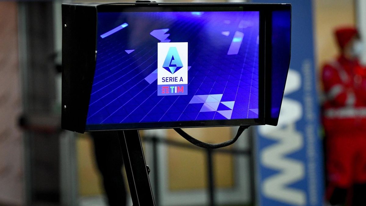 Monitor do korzystania z systemu VAR we Włoszech