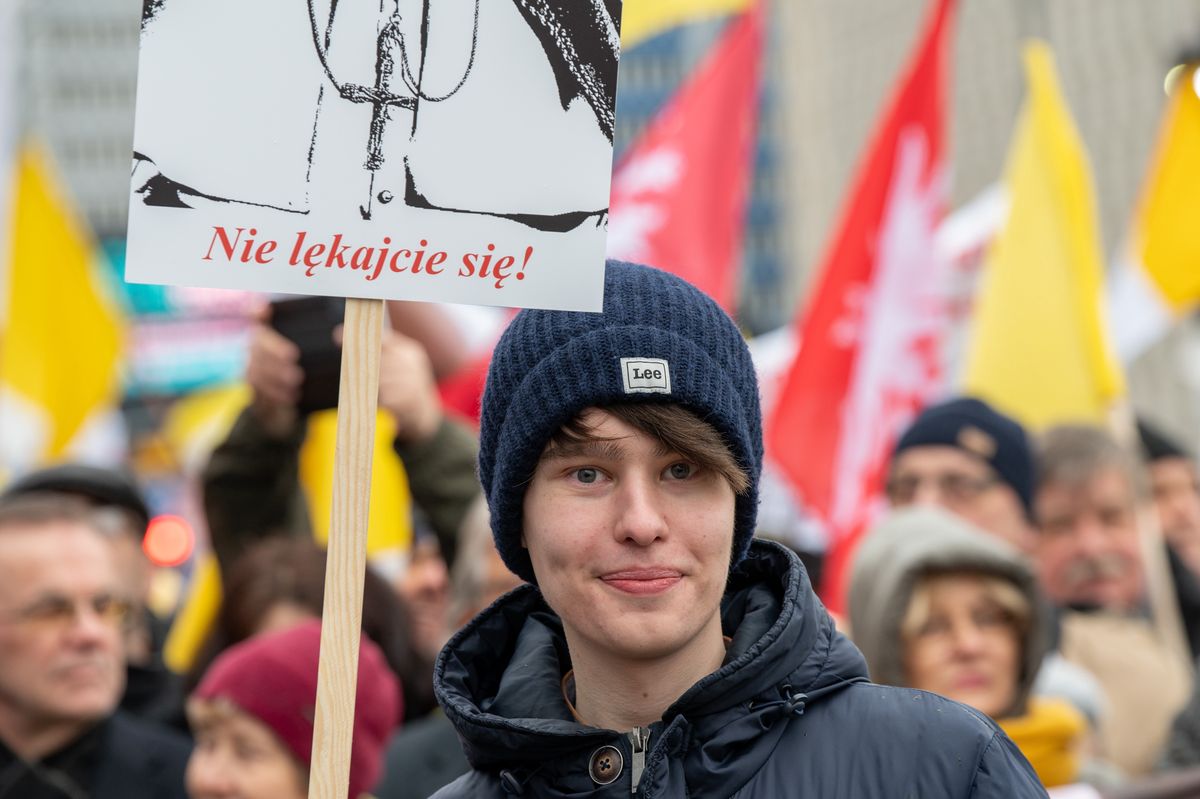 Oskar Szafarowicz podczas Narodowego Marszu Papieskiego.