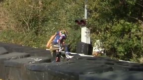 Zawodnik upadł, maszyna... zniknęła. Nietypowy wypadek Tarrana Mackenziego
