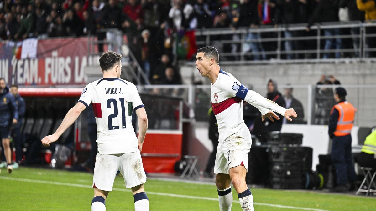 Cristiano Ronaldo po strzeleniu gola w meczu z Liechtensteinem