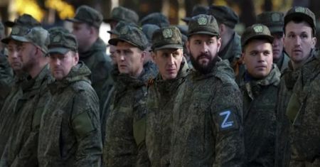 Rosjanie chcą negocjacji z Ukrainą? Tylu popiera wycofanie wojsk