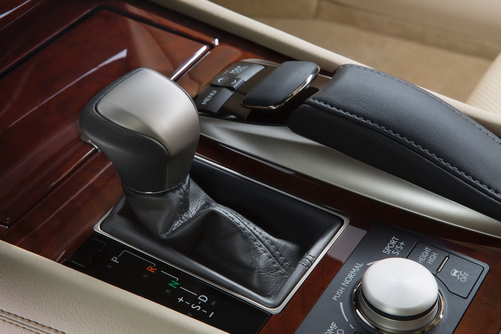 Lexus LS460, LS460 F-Sport oraz LS600h L [galeria] 20