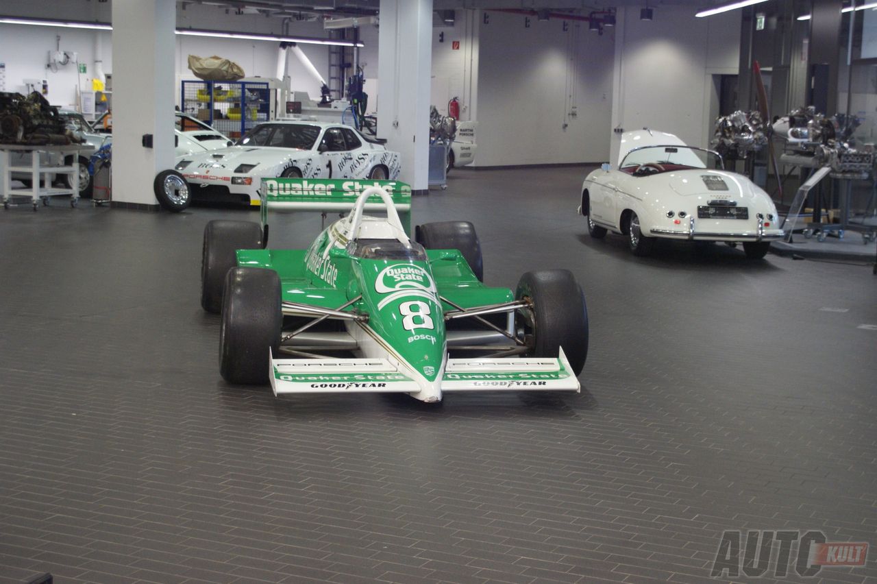 Porsche Ground Zero Museum Workshop