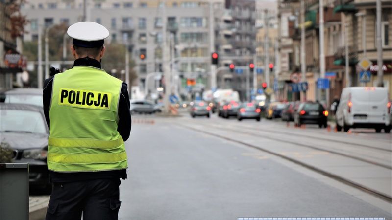 Wrocław. Skoordynowana akcja policji. Posypały się mandaty za jazdę buspasami