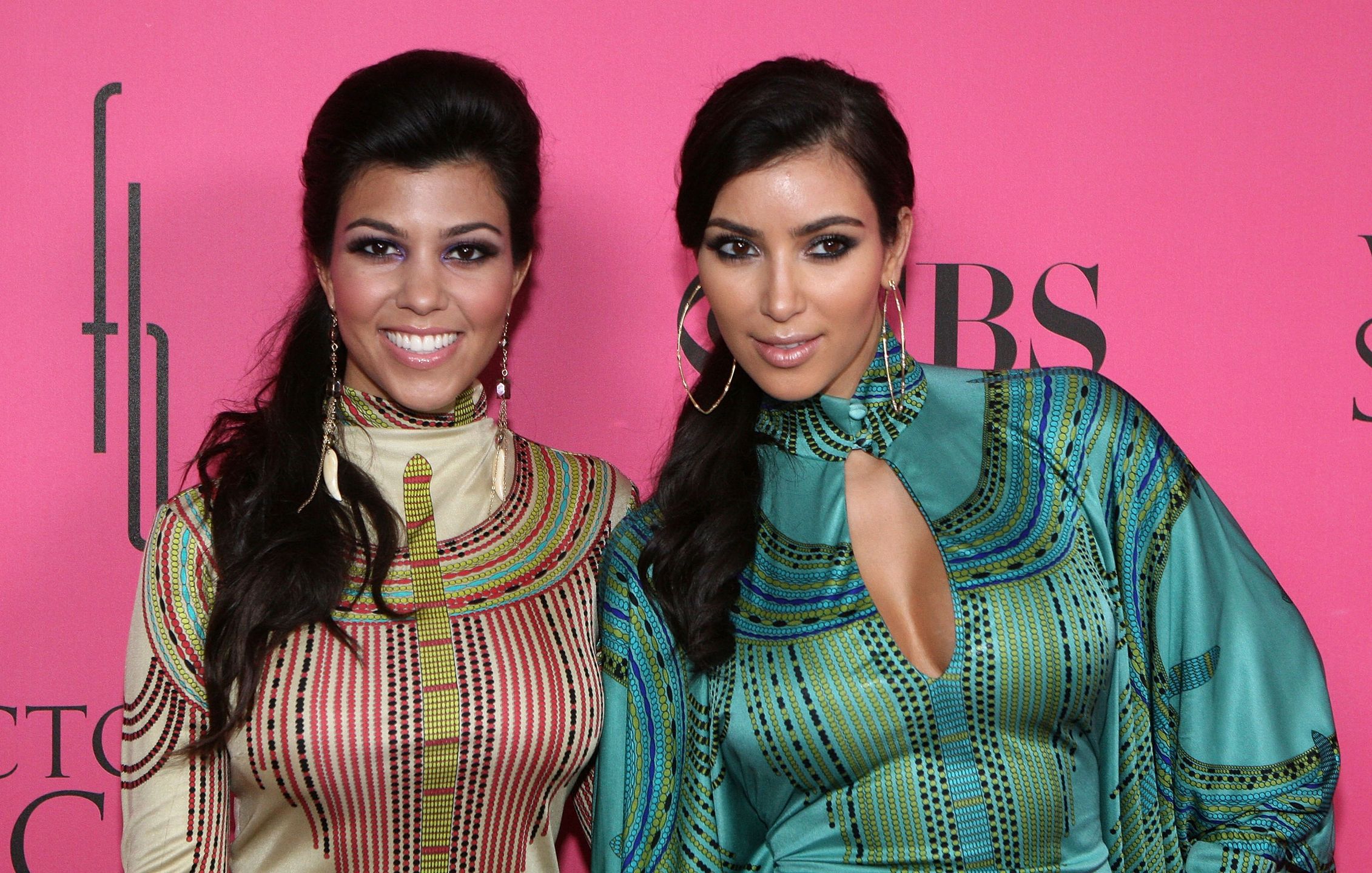 Kim Kardashian i Kourtney Kardashian 