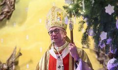 Zdecydowane słowa na pasterce. Metropolita warszawski mówił o rządzących