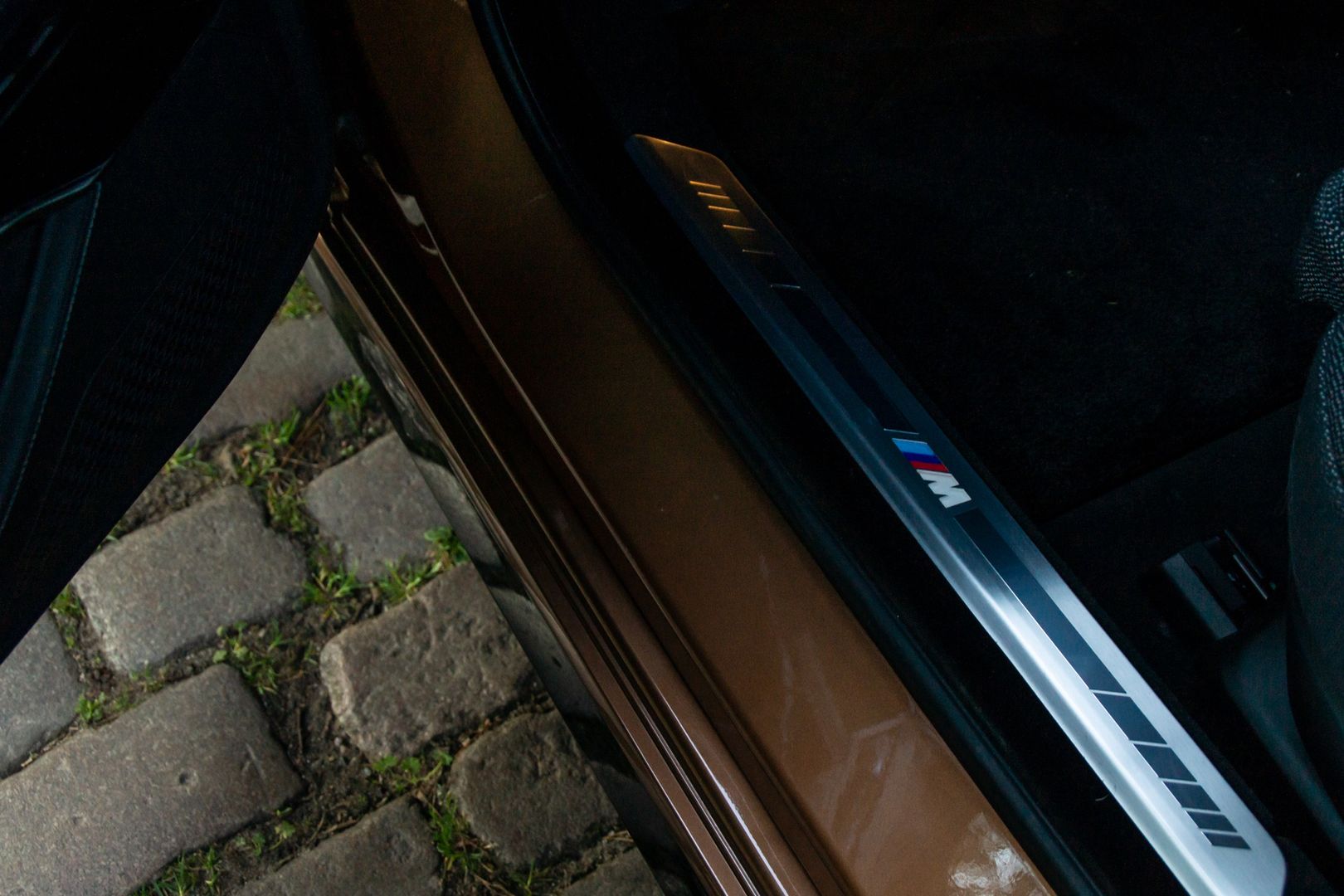 BMW i7 M70