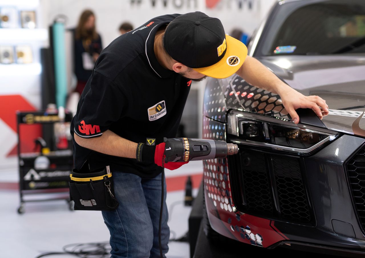 Zmiana wyglądu auta w modzie. 3/4 kierowców chce to robić raz w roku