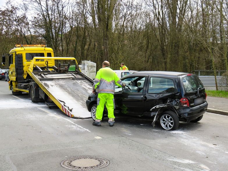 Auto ubezpiecz pod koniec roku. Możesz zapłacić mniej