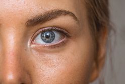 Dwuetapowe oczyszczanie twarzy – dlaczego powinno być twoim stałym rytuałem?