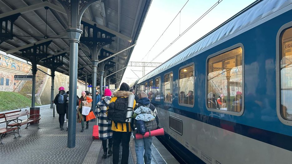 Pierwszy pociąg wyjechał z Trójmiasta o czasie