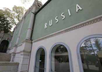 Rosja dopuszczona do Biennale w Wenecji. Protest 22 państw