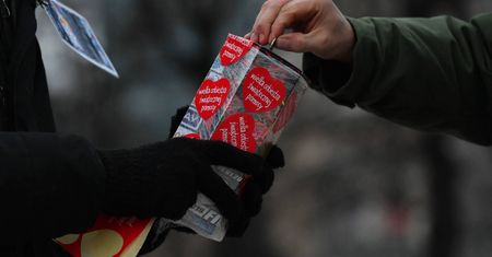 Konstancin-Jeziorna. Ukradł ze sklepu puszkę WOŚP. Pieniądze wydał na alkohol