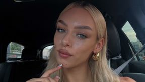 Co za metamorfoza gwiazdy Top Model. Już tak nie wygląda