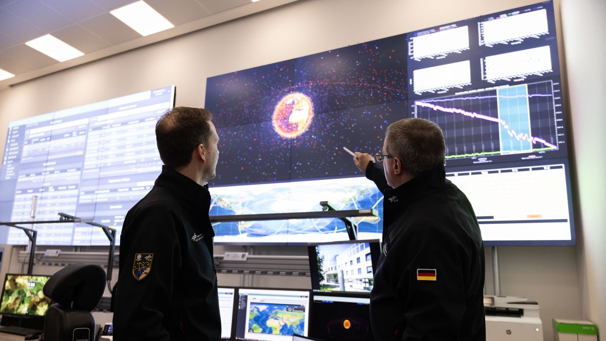 UEDEM, GERMANY - JULY 18: Members of the Bundeswehr seen at the Space Command of the Bundeswehr, the German armed forces, on July 18, 2024 in Uedem, Germany. The Space Command (Weltraumkommando), which went into service in 2021, is responsible for defending and operating Germany's military assets, including satellites, in space. German Defence Minister Boris Pistorius visits today the Space Command for an inspection.  (Photo by Andreas Rentz/Getty Images)