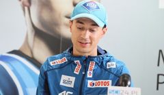 Atlas jako sponsor na kasku Kamila Stocha przez kolejne dwa lata