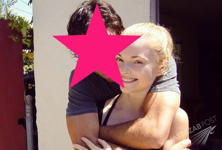 Hollywoodzki aktor przytula Izabellę Miko [zdjęcie]