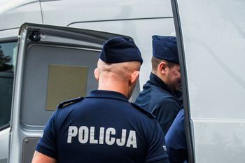 Żona adwokata od "trumny na kółkach" zatrzymana. Nowe informacje