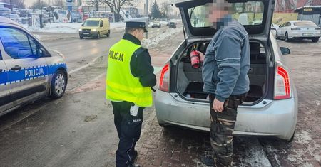 Obowiązkowe wyposażenie auta. Tego wymaga się w Polsce i Europie