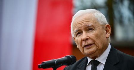 Kaczyński uderza w Morawieckiego. "Jest w dziwnym stanie"