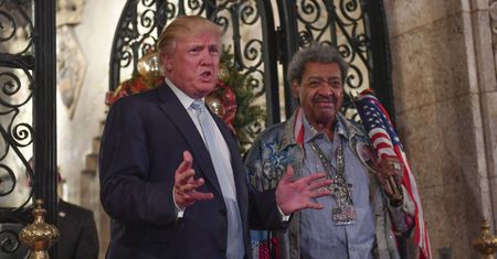 Fort Trump istnieje. Ocieka złotem i jest na Florydzie